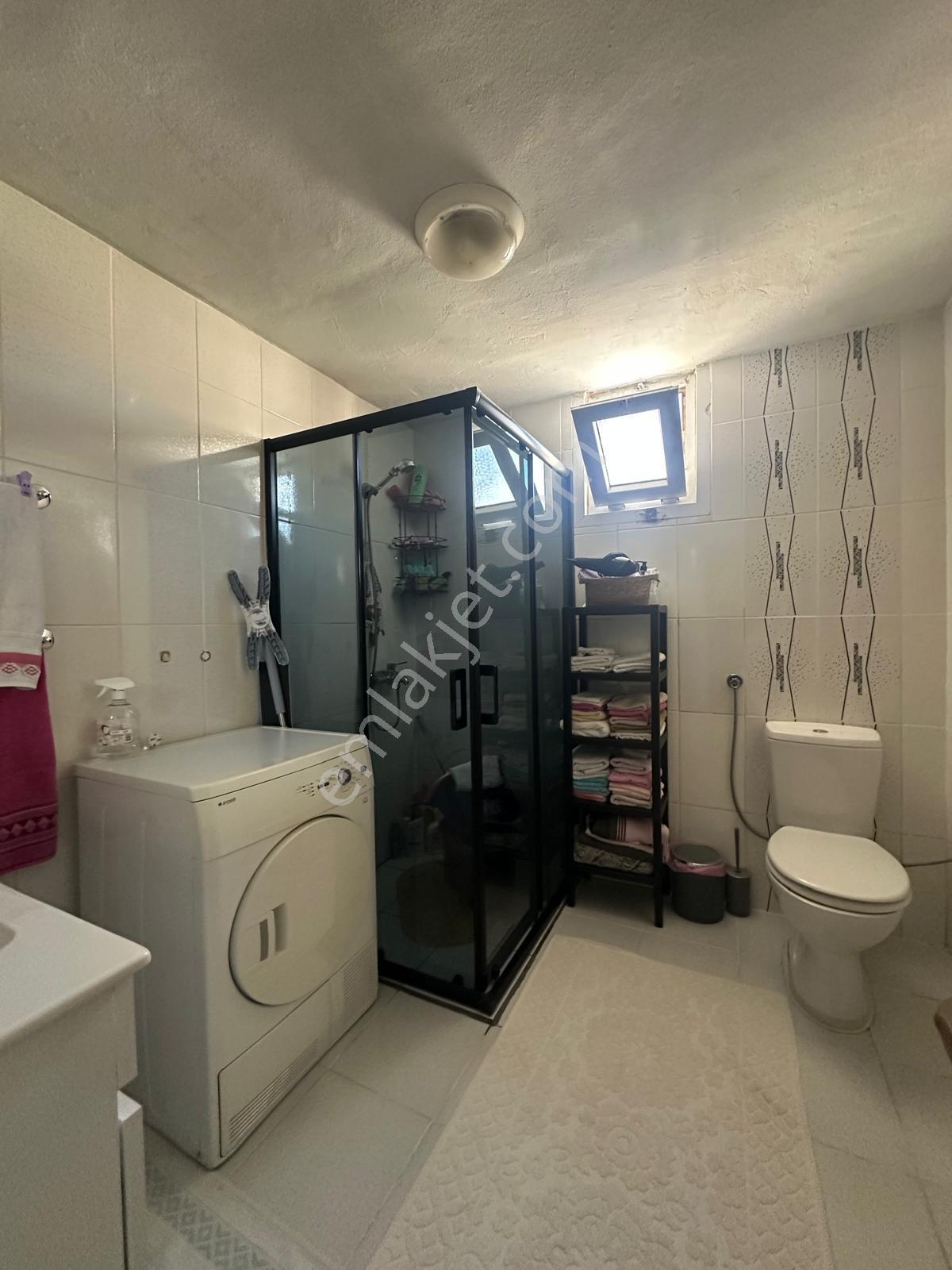 Maltepe Zümrütevler'de Oldukça Kullanışlı 2+1 Satılık Daire - Görsel 12