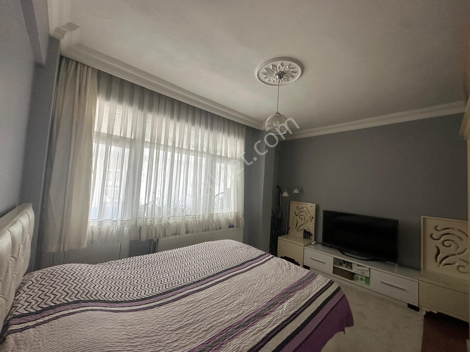 Maltepe Zümrütevler'de Oldukça Kullanışlı 2+1 Satılık Daire - Görsel 10