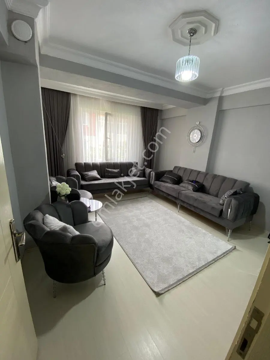 Hatipte Acil Satılık 2+1 Daire