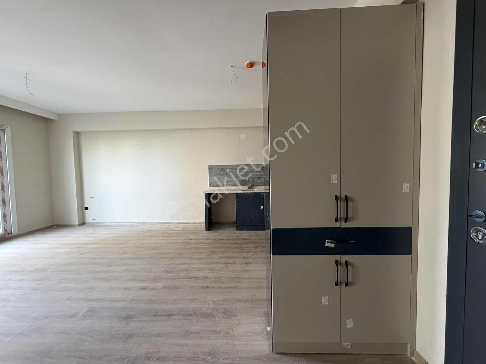 Arda Emlaktan Site İçerisinde Kiralık 1+1 - Görsel 16