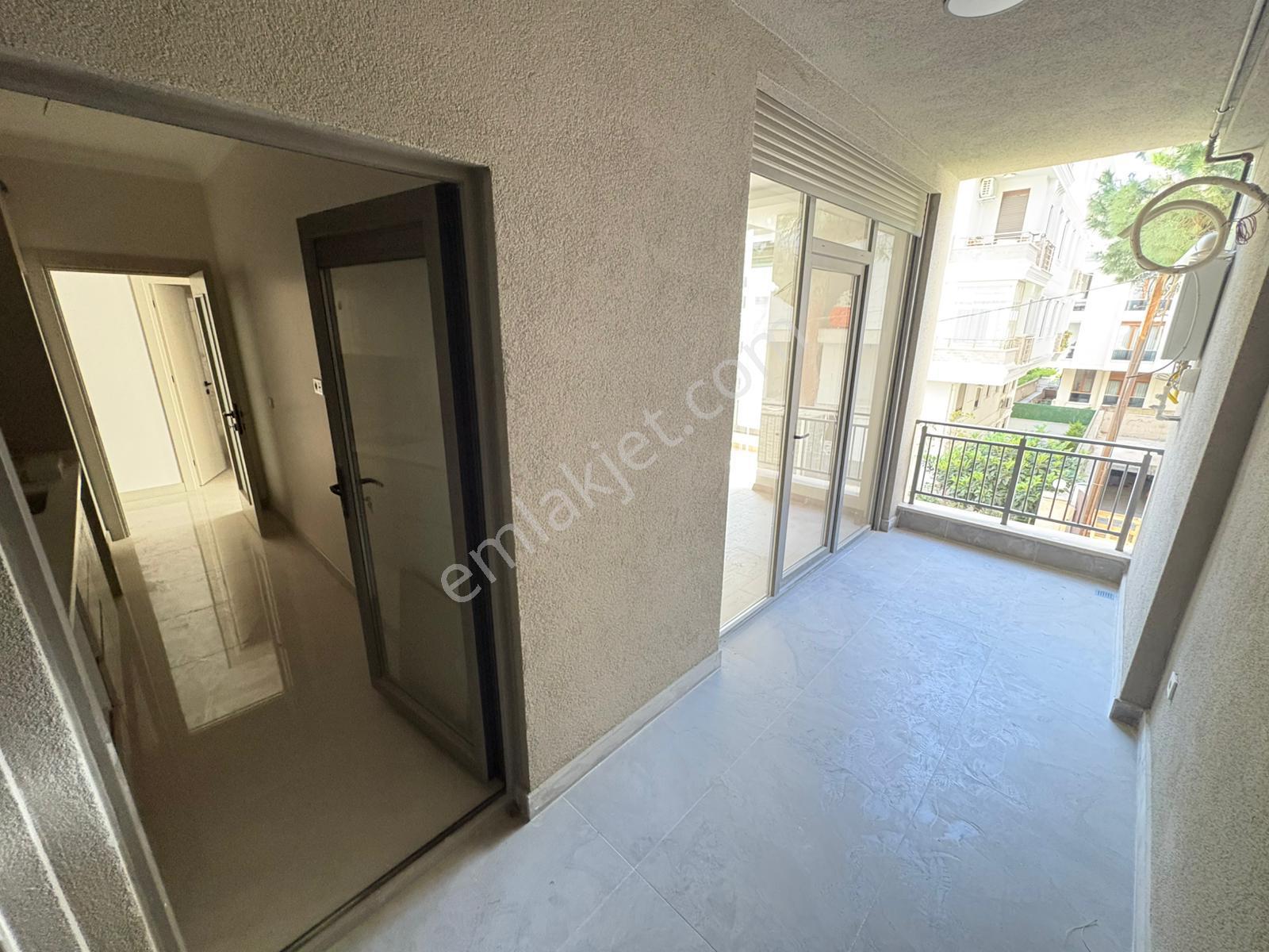 ▃artemin▃idealtepe Işıklarda Ön Cephe Balkonlu 1.kat 85m² 2+1 - Görsel 12