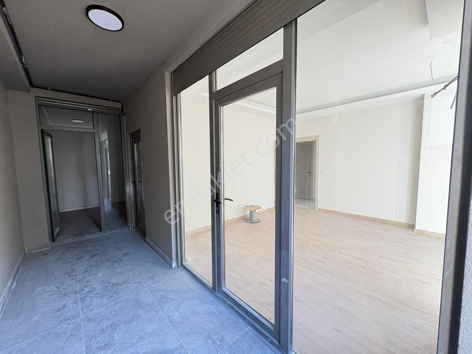 ▃artemin▃idealtepe Işıklarda Ön Cephe Balkonlu 1.kat 85m² 2+1 - Görsel 13