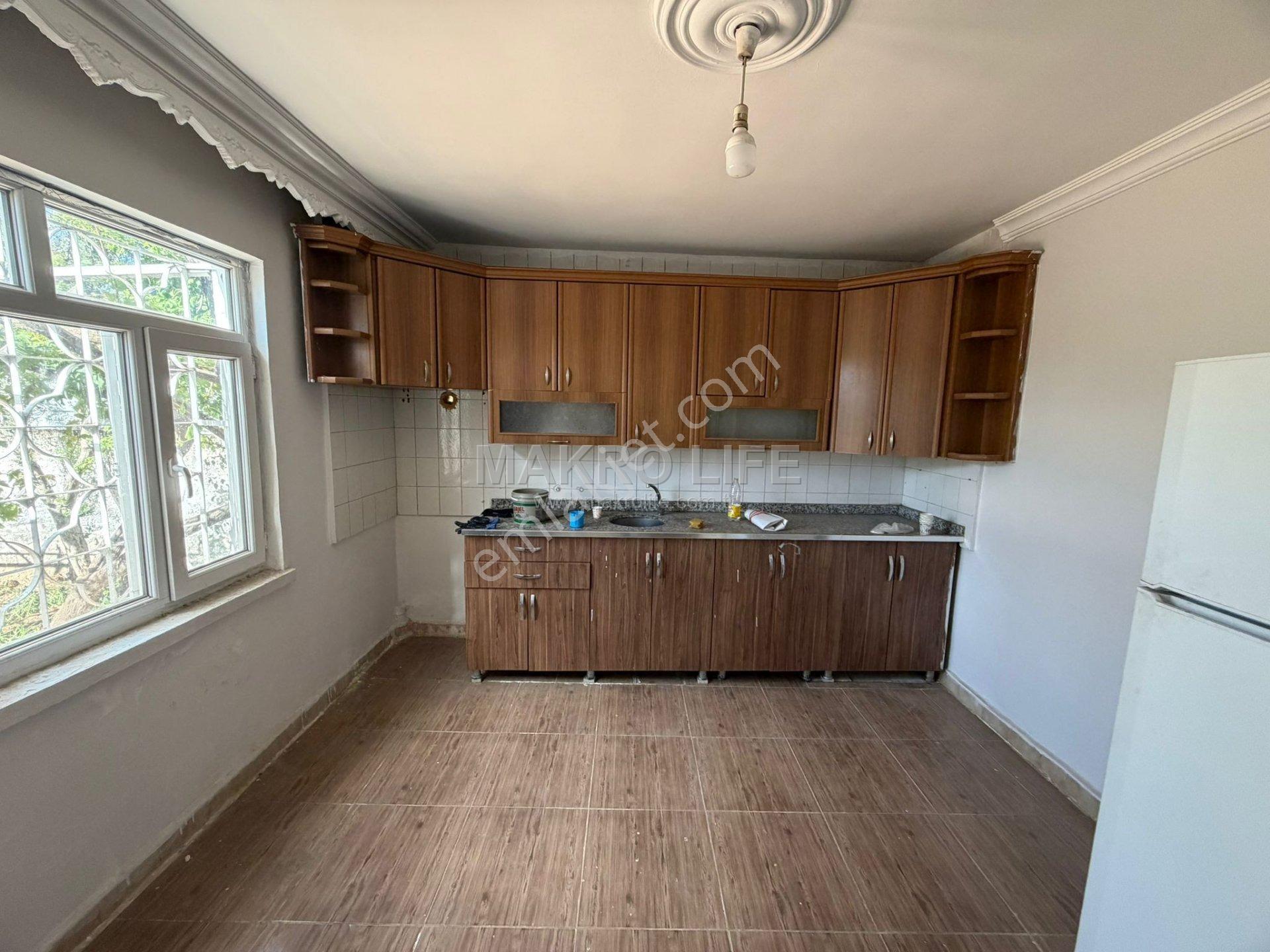 Bağcılarda Uygun Fiyatlı 5+1 500 M2 Satılık Villa - Görsel 21