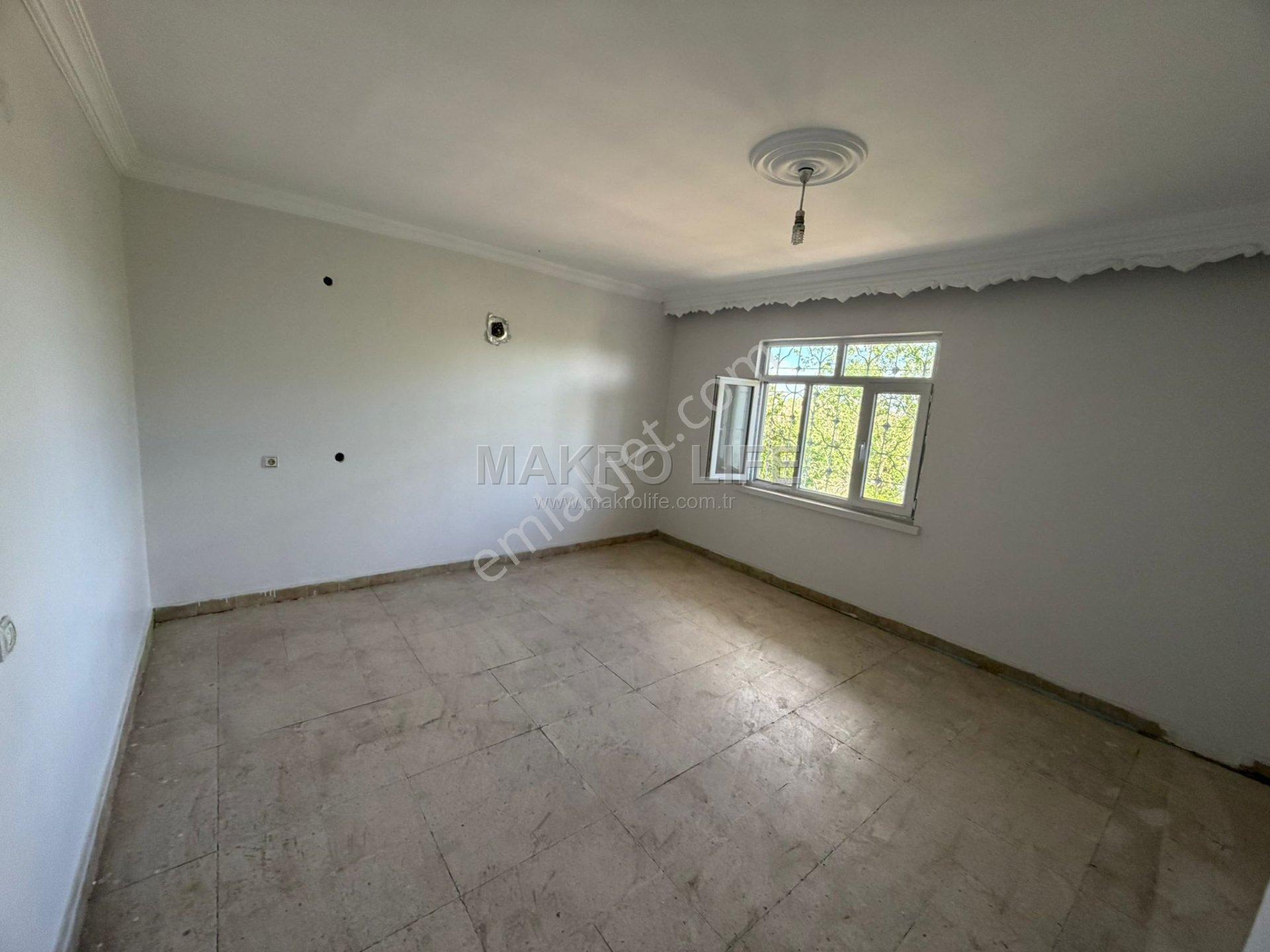 Bağcılarda Uygun Fiyatlı 5+1 500 M2 Satılık Villa - Görsel 4