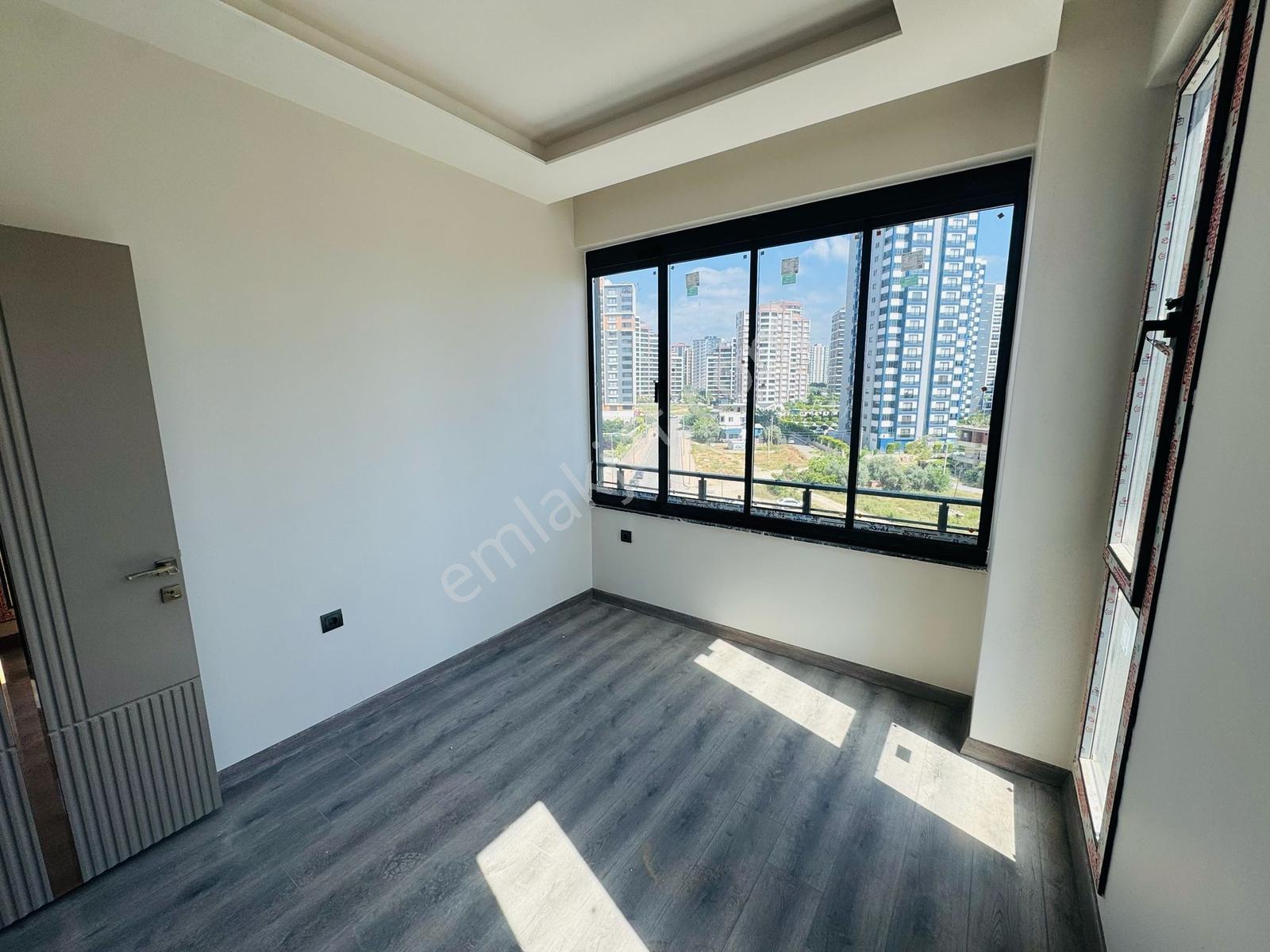 Mezitli Akdeniz Mahallesi Yerden Isıtmalı Lüks 2+1 Kiralık Daire - Görsel 11