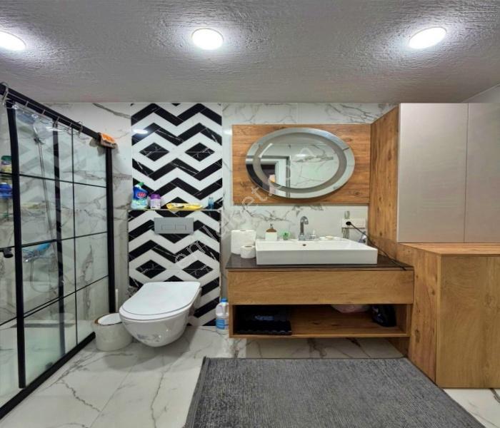 Beylikdüzü E-5 Yakın İskanlı Butik Site İçi 140m² Tadilatlı 3+1 - Görsel 4