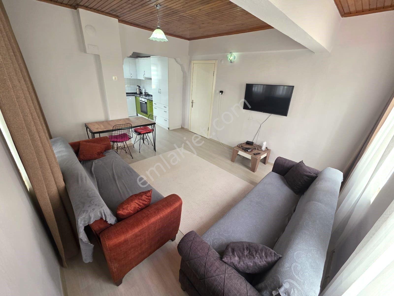 Goldhouse’dan Kiralık Babataşında Eşyalı Müstakil Girişli Geniş 2+1 Daire - Görsel 5