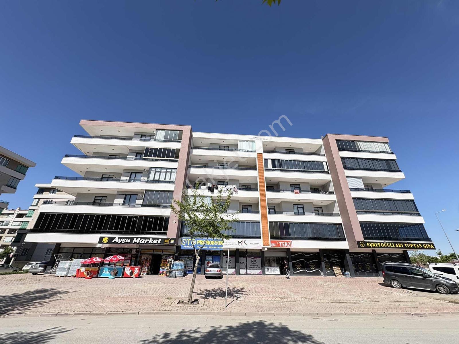 Emirgazi Mah Cadde Üzeri Park Cepheli 3+1 Ara Kat Satılık Daire! - Görsel 17