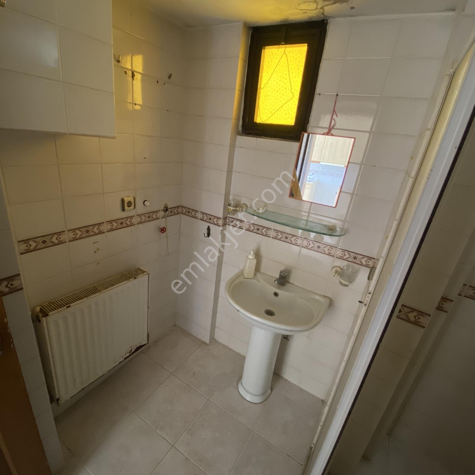 Ataşehirde 8258 Sokakta Arakat Kiralık 3+1 Daire - Görsel 6