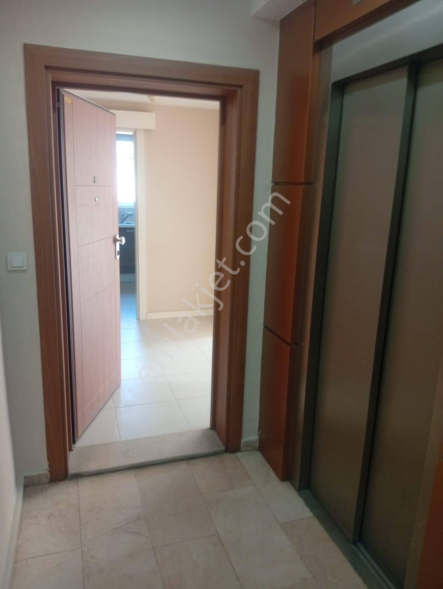 Blox Haliç 2. Etap'ta Prestijli Lokasyonda Kiralık 2+1 Daire - Görsel 17