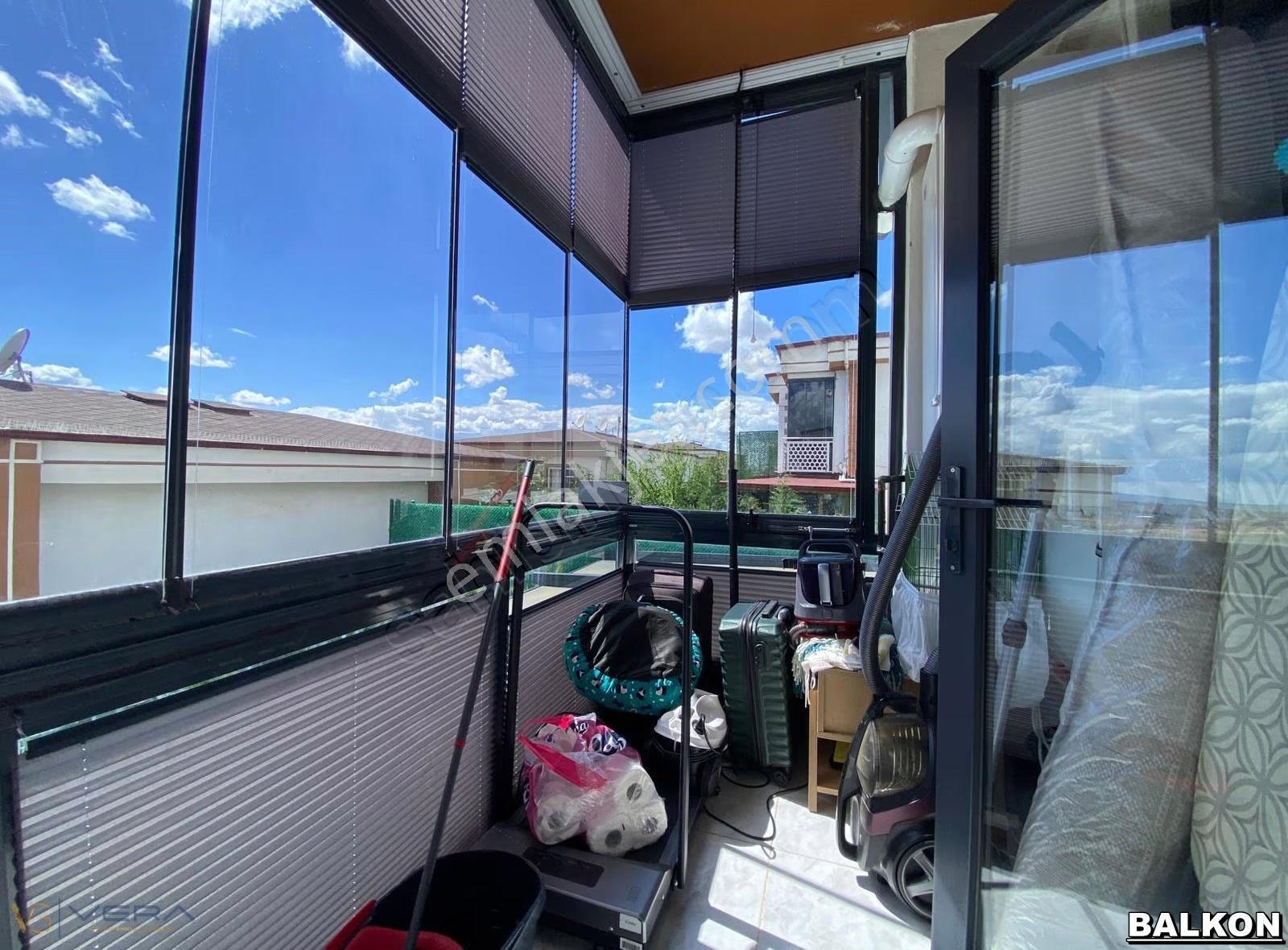 Körkün'de Site İçerisin'de Emsalsiz Bakımlı 3+1 Satılık Villa - Görsel 19