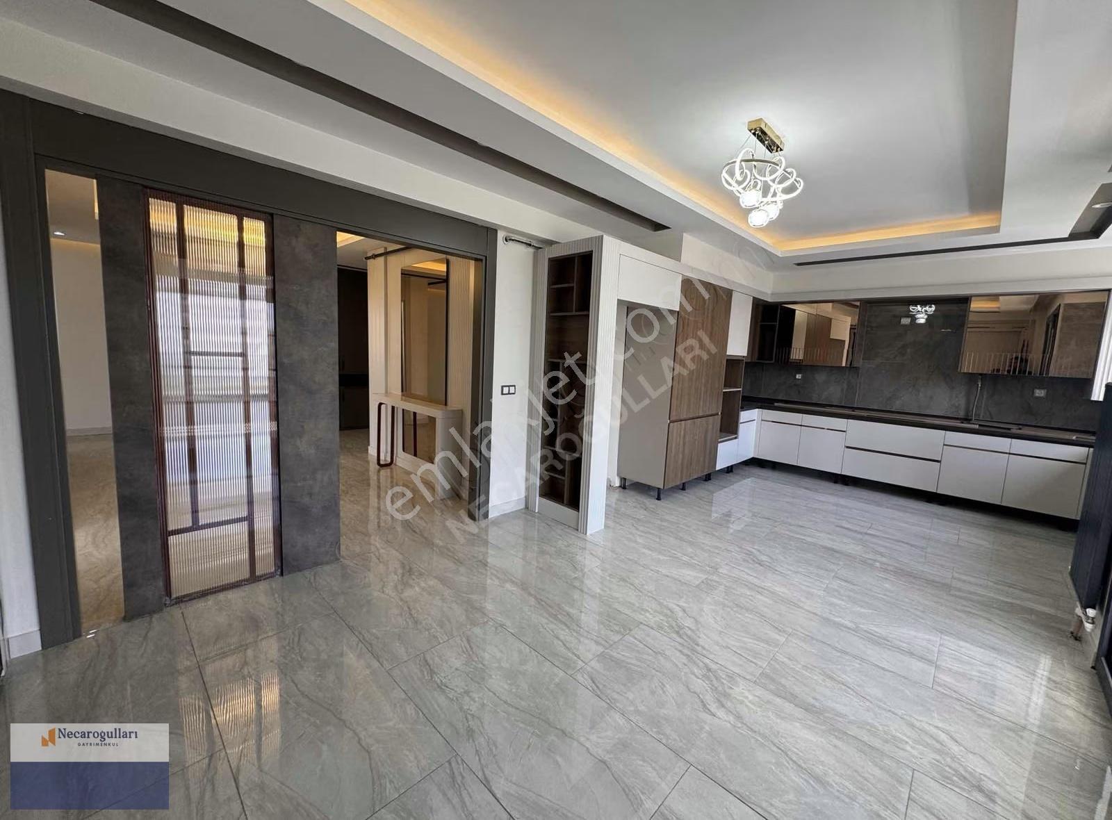Necaroğullarından Wınston Avm Civarı Ekstra Masraflı 3,5+1 - Görsel 15