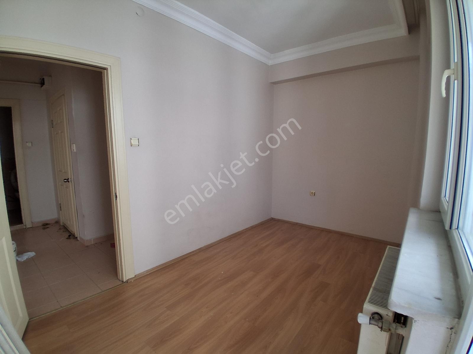 Rw Nest'ten Bahçelievler Mahallesinde Bakımlı 2+1 Kiralık Daire - Görsel 5