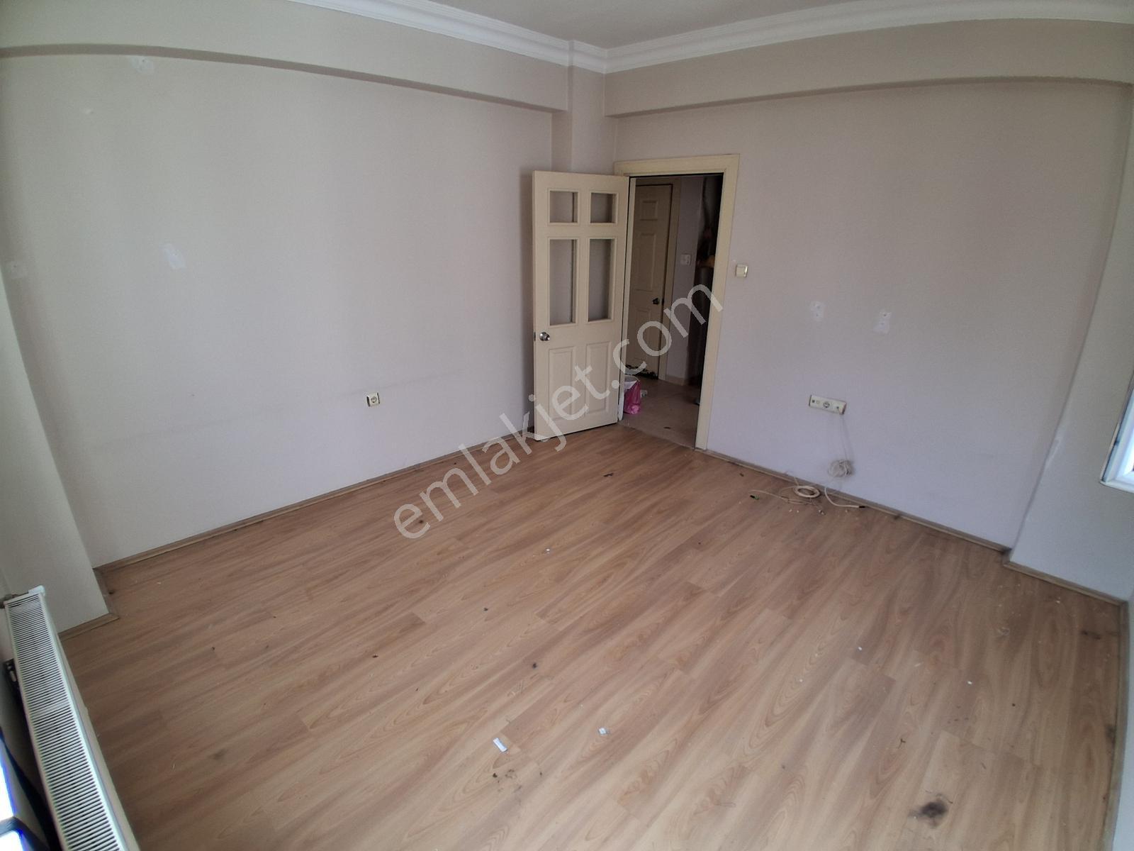 Rw Nest'ten Bahçelievler Mahallesinde Bakımlı 2+1 Kiralık Daire - Görsel 12