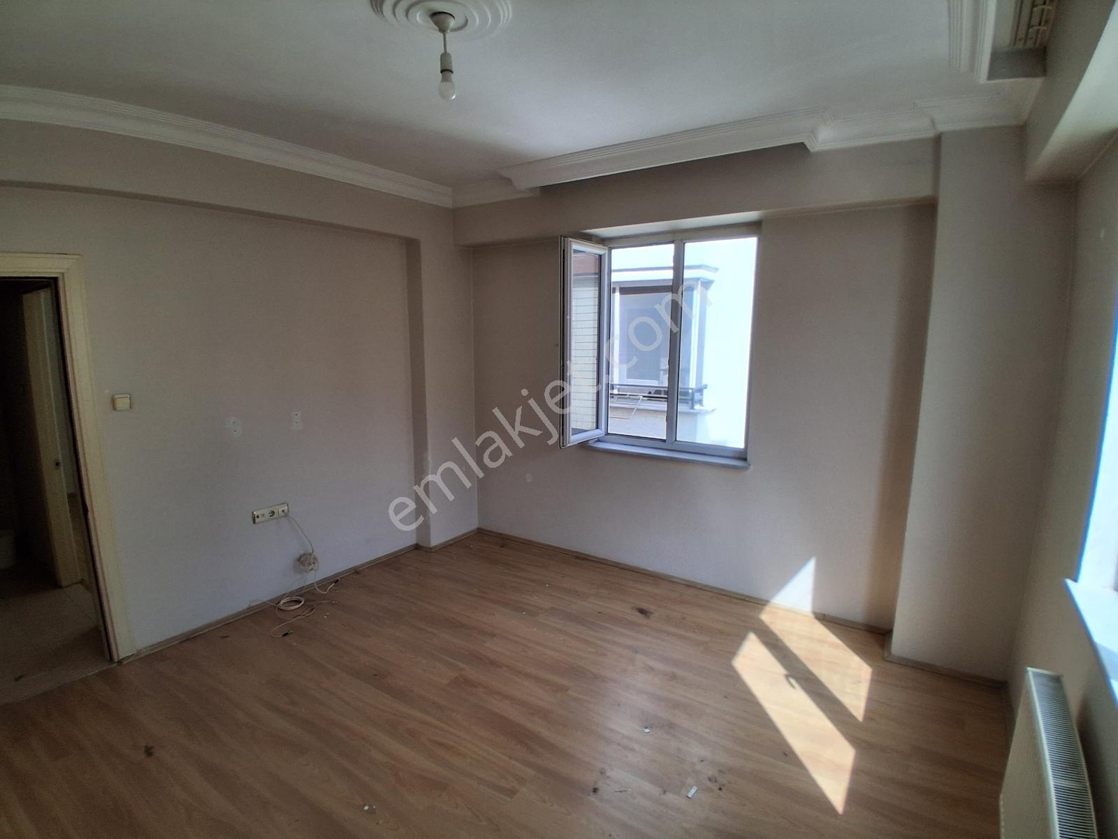 Rw Nest'ten Bahçelievler Mahallesinde Bakımlı 2+1 Kiralık Daire - Görsel 13