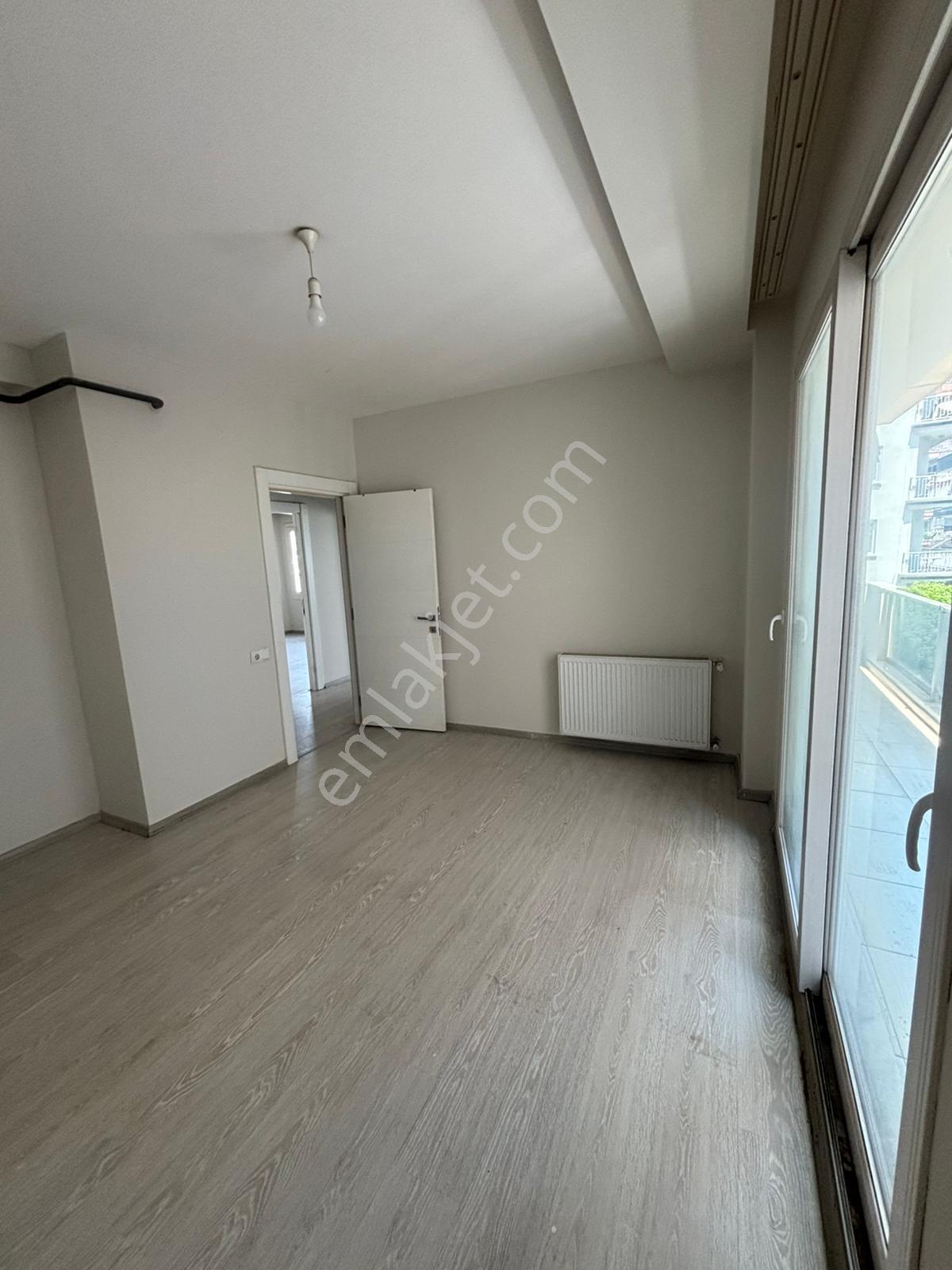Cumhuriyet Mahallesin'de Kiralık Doğalgazlı 2+1 Daire - Görsel 9