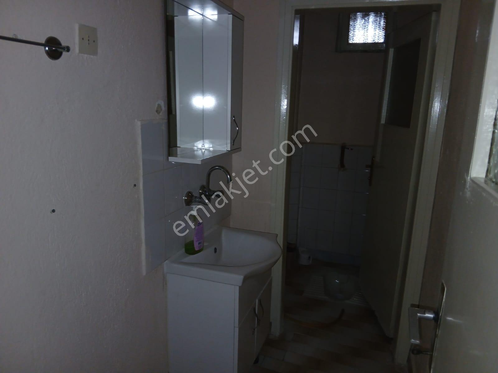 Akçay Emlak'tan Akşehir Çarşı Merkezde Özpark Otel Civarında Eşyalı Kiralık 3+1 Daire - Görsel 33