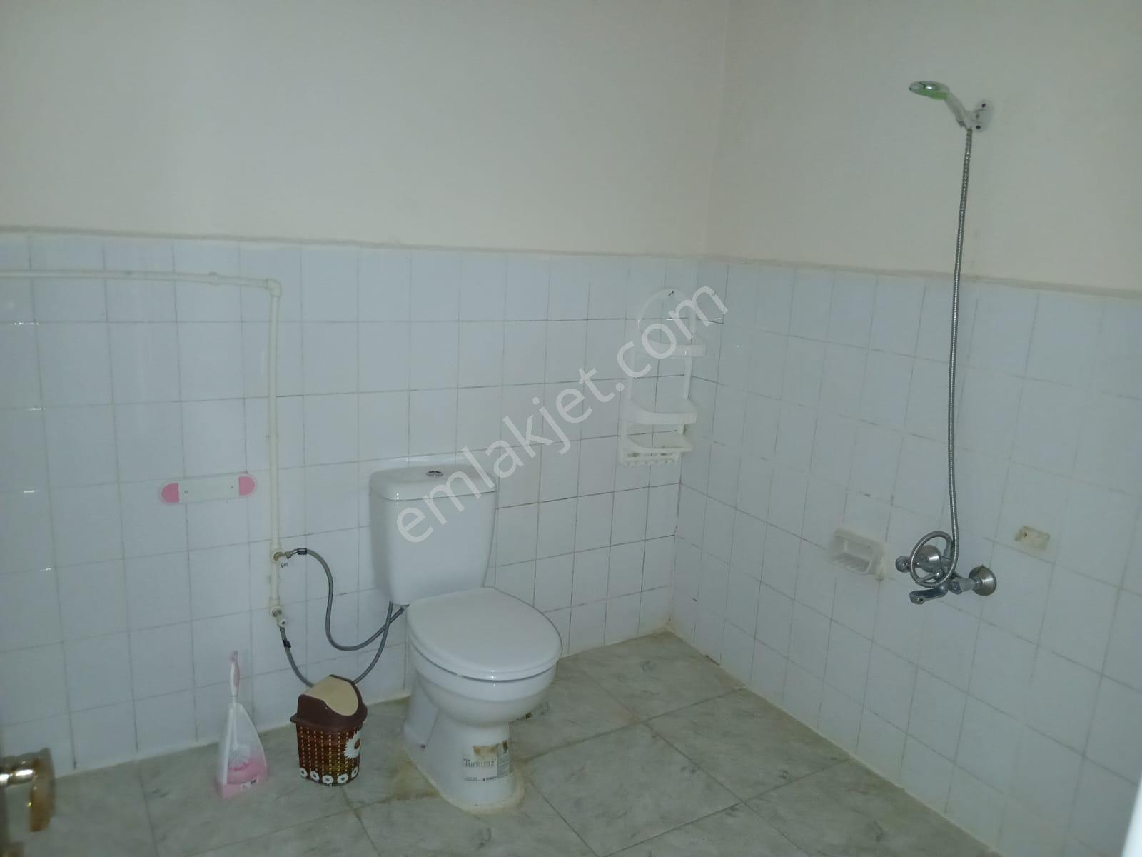 Akçay Emlak'tan Akşehir Çarşı Merkezde Özpark Otel Civarında Eşyalı Kiralık 3+1 Daire - Görsel 20