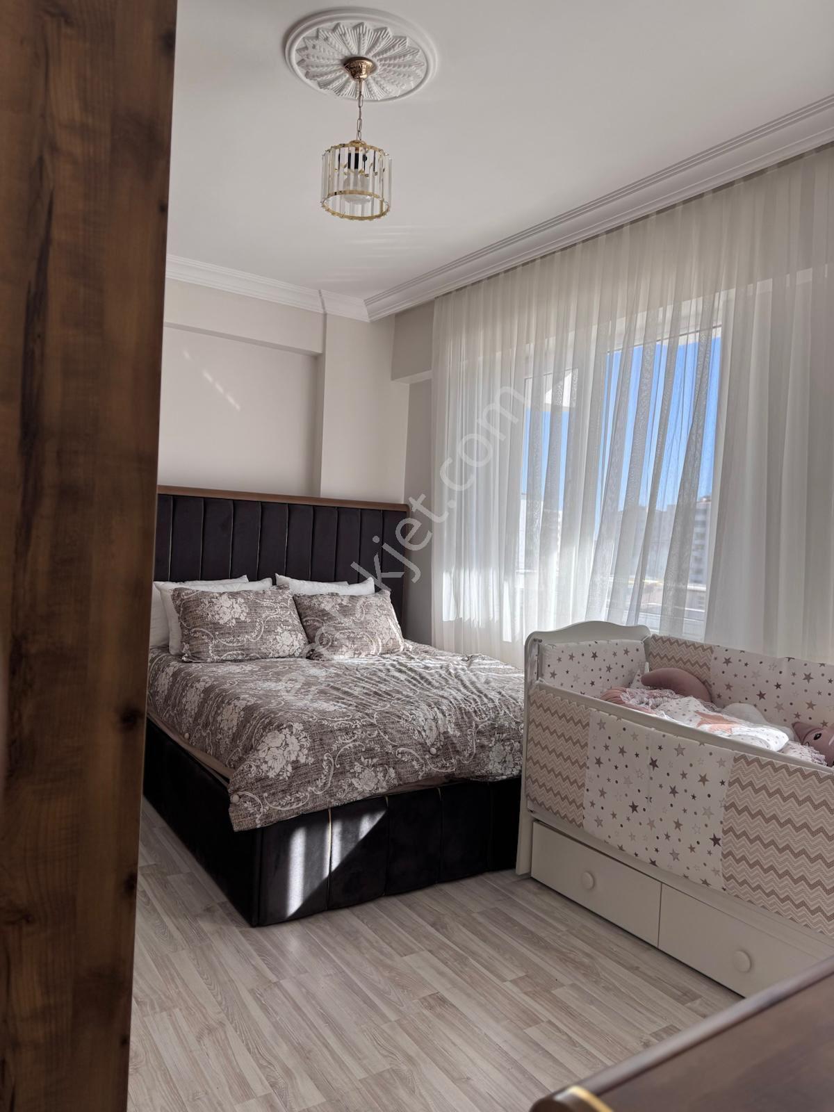 Bağcılar Milet Bahçesi Cıvarı Satılık - Görsel 3