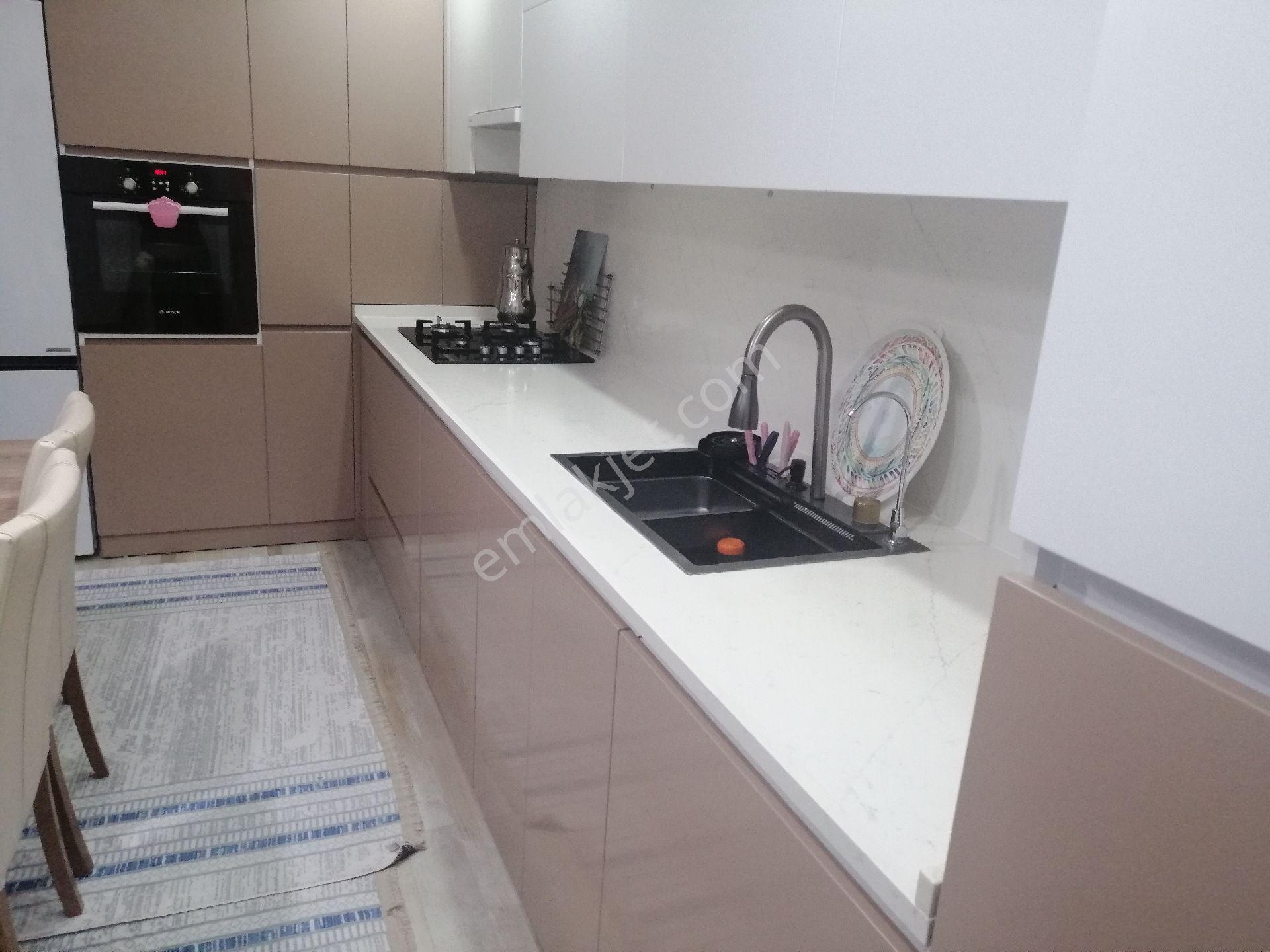 Sahibinden Satılık 3+1 Zara Merkez De