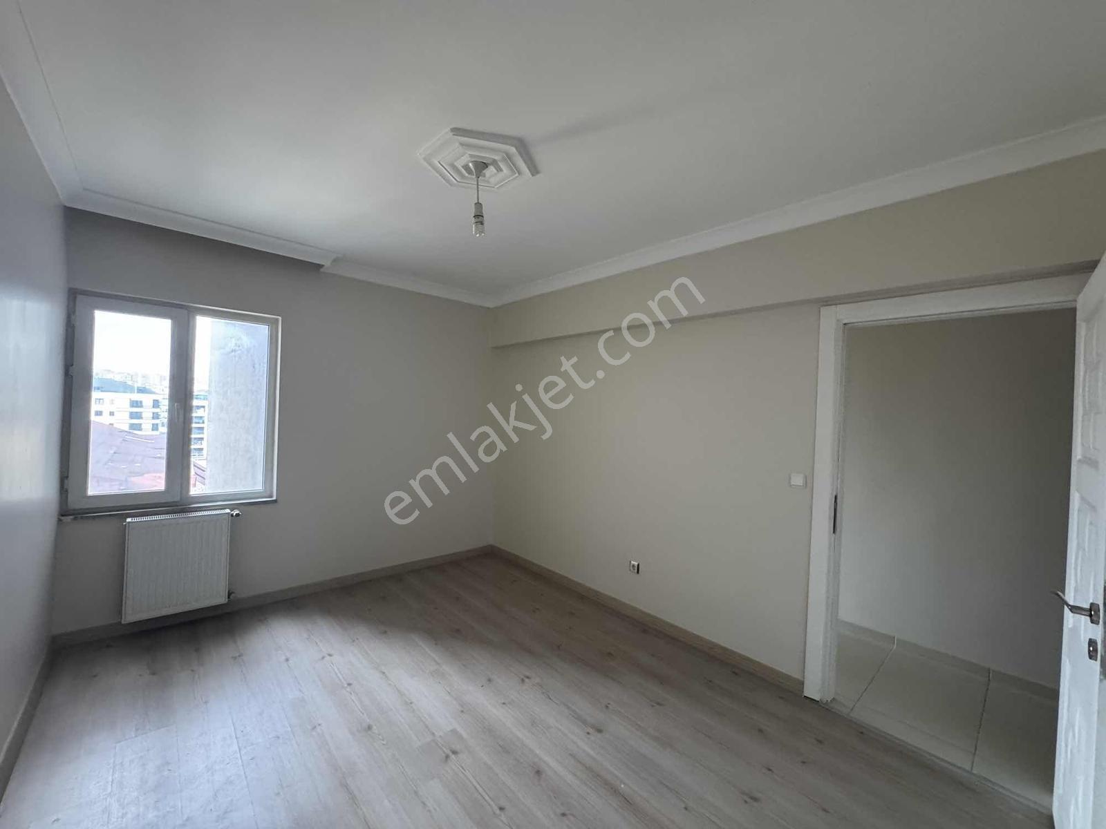 Remax Ten Beylikdüzü Adnan Kahveci Mh Kolejler Bölgesi Geniş 3+1 - Görsel 28