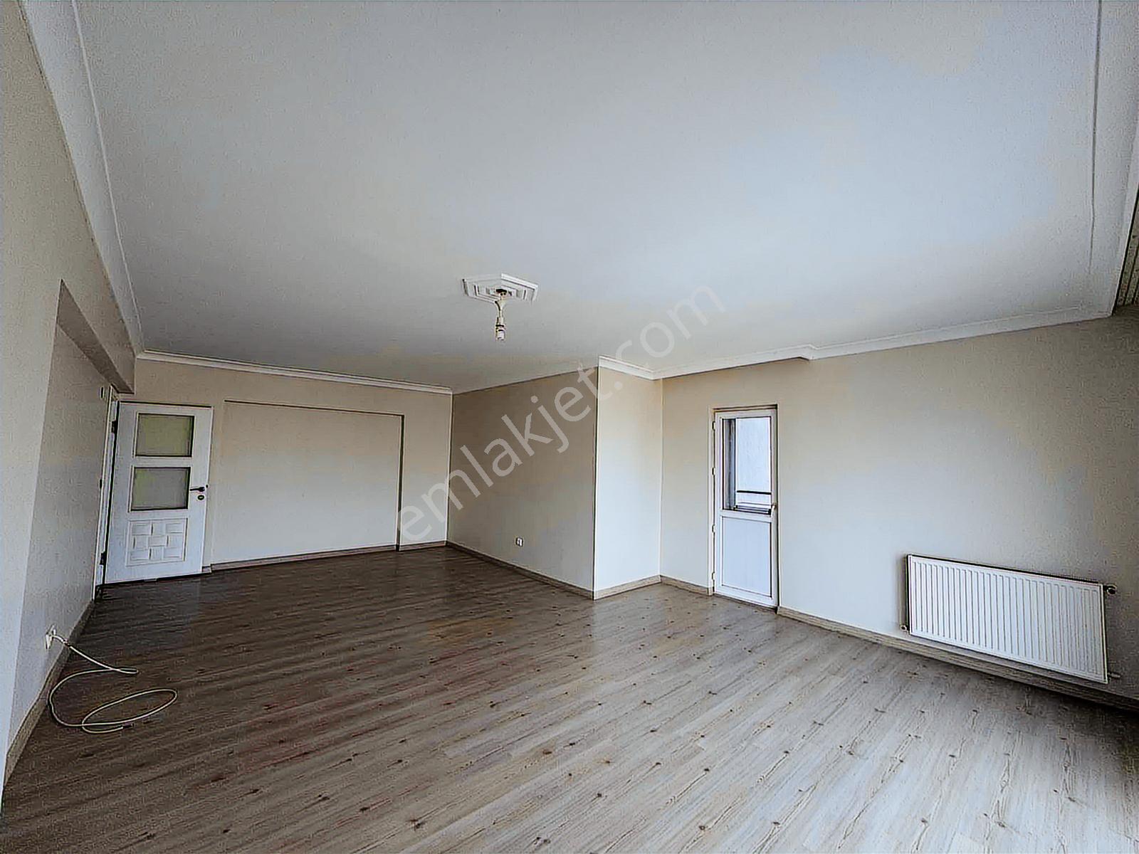 Remax Ten Beylikdüzü Adnan Kahveci Mh Kolejler Bölgesi Geniş 3+1 - Görsel 11