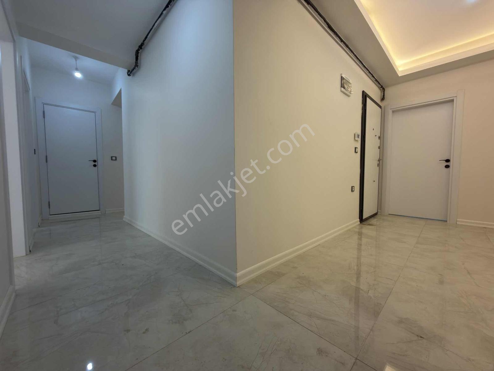 Kayalardan Yunuselide 90/139 M2 Ebeveyn Ve Alaturkalı 2+1 Arakat - Görsel 27