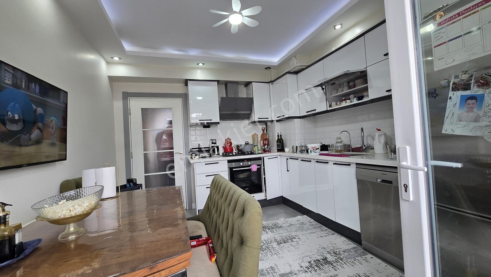 Rw Nest'ten Bahçelievler'de 3+1 150 M2 E Banyolu Garajlı Daire - Görsel 6