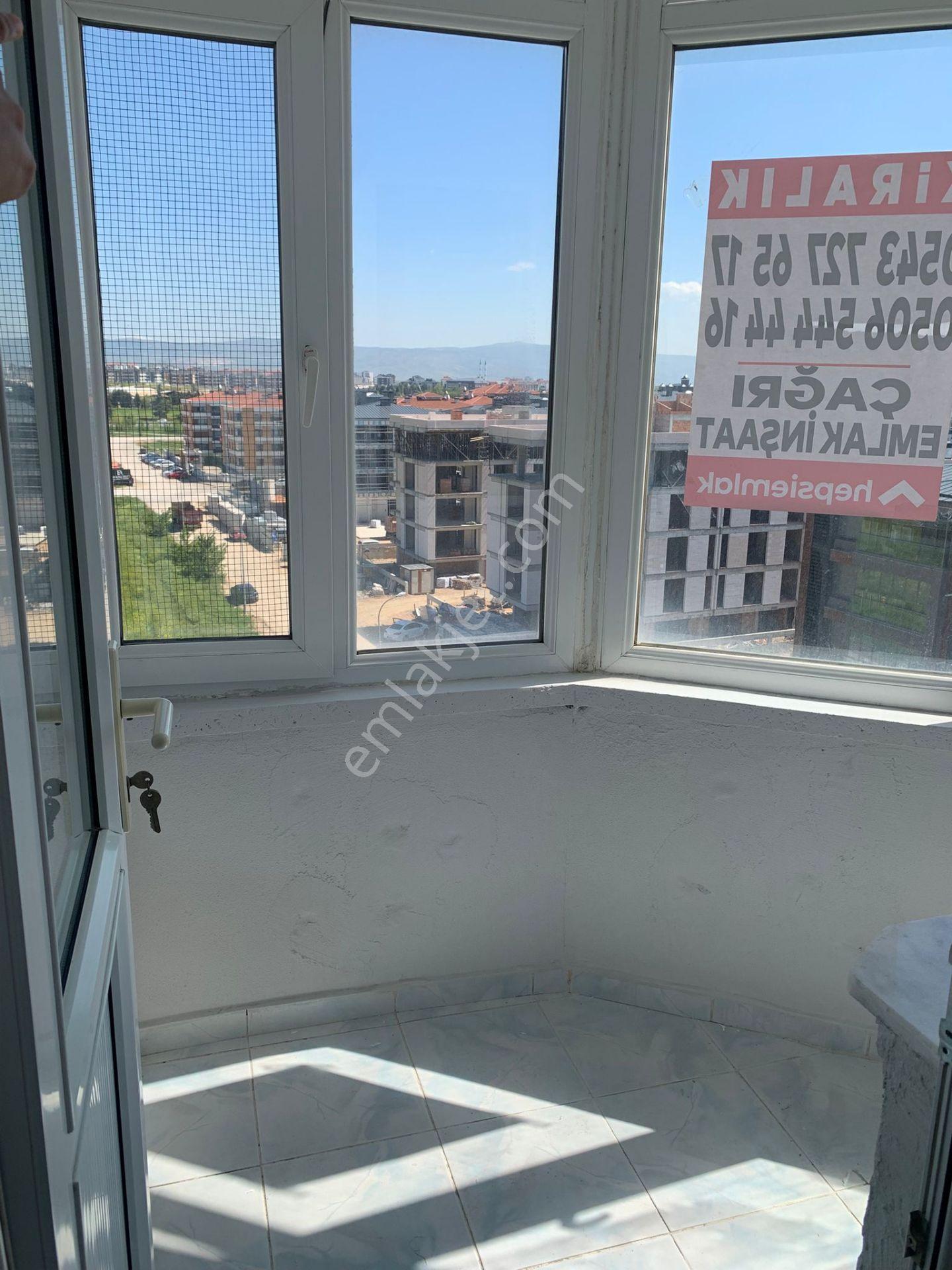 Batıkent Mah. Tunakent Sitesinde 3+1 Geniş Daire - Görsel 23