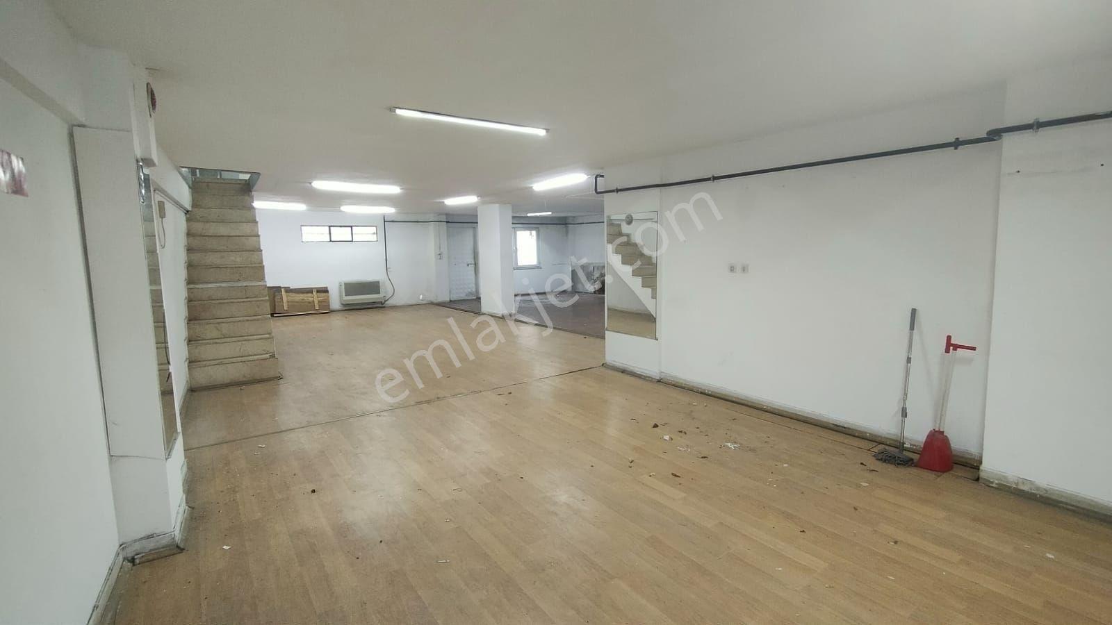 Truva//bafra Cumhuriyet Caddesi'nde 550m² 3 Katlı Kiralık Dükkan - Görsel 26