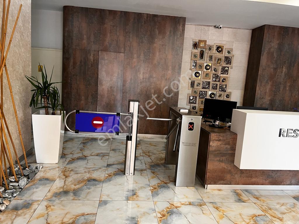 Karşıyaka Tower'da Lüks Ve Konforlu 1+1 Satılık Daire - Görsel 9