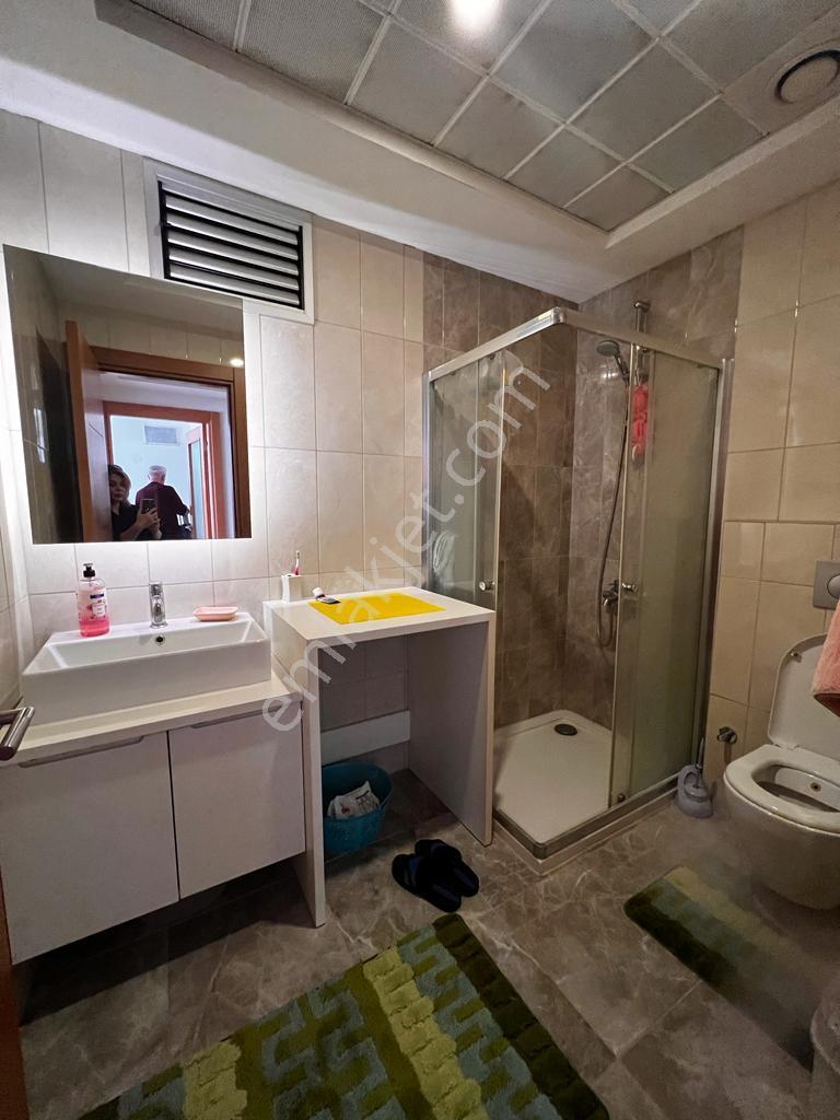 Karşıyaka Tower'da Lüks Ve Konforlu 1+1 Satılık Daire - Görsel 23