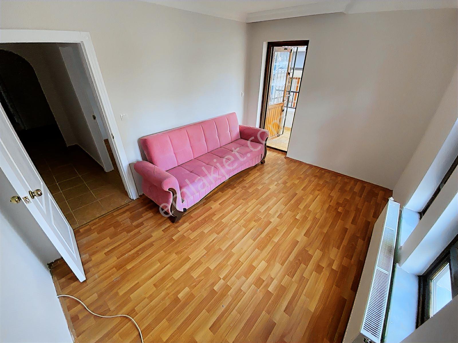 Akşemsettin Lisesi Yanında Katta Ön Cephe 3+1 Kiralık Daire - Görsel 28