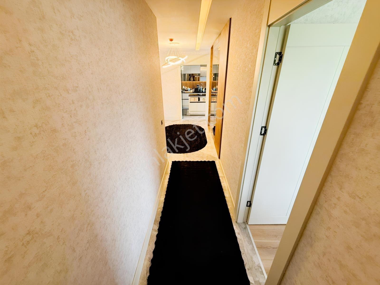 Ovacığın En Prestijli Sitesi Northland'da Manzaralı Site Dairesi - Görsel 7