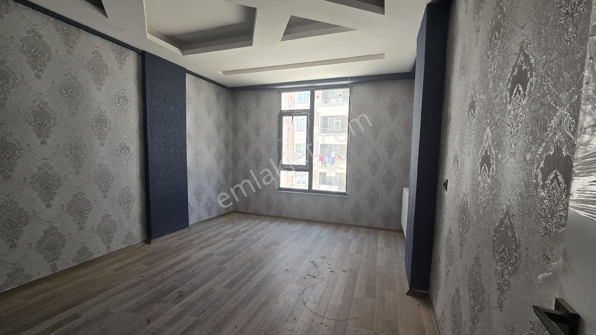 Acil Satılık 2+1 Son Kat