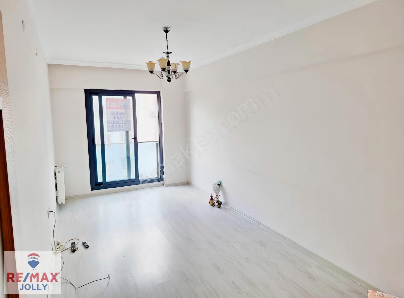 Bornova Yeşilova Satılık 3+1 Daire Serdar Yakın Remax Jolly - Görsel 15
