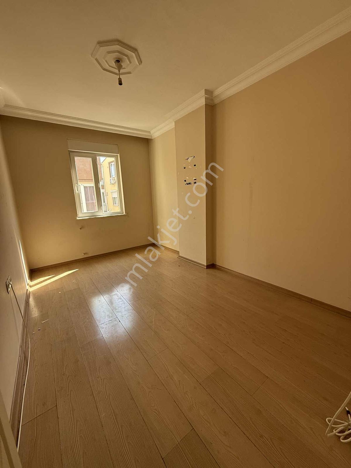 Atatürk Mahallesinde Kiralık Daire 2+1 2.kat 120.m2 Geniş Daire - Görsel 6