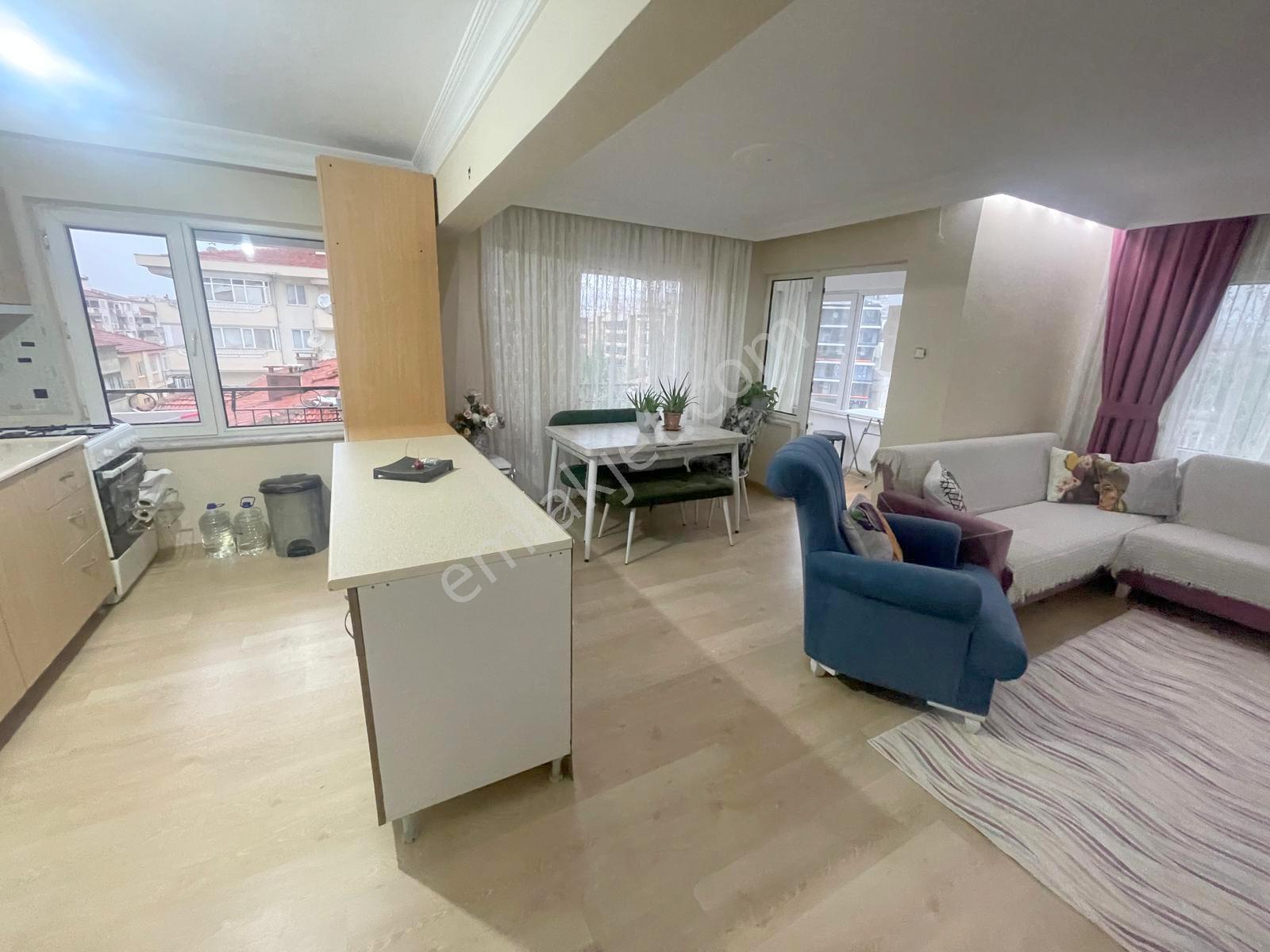 ❇️ Edremitin Göbeğinde Asansörlü Ön Cephe 3+1 Daire Fırsatı - Görsel 6