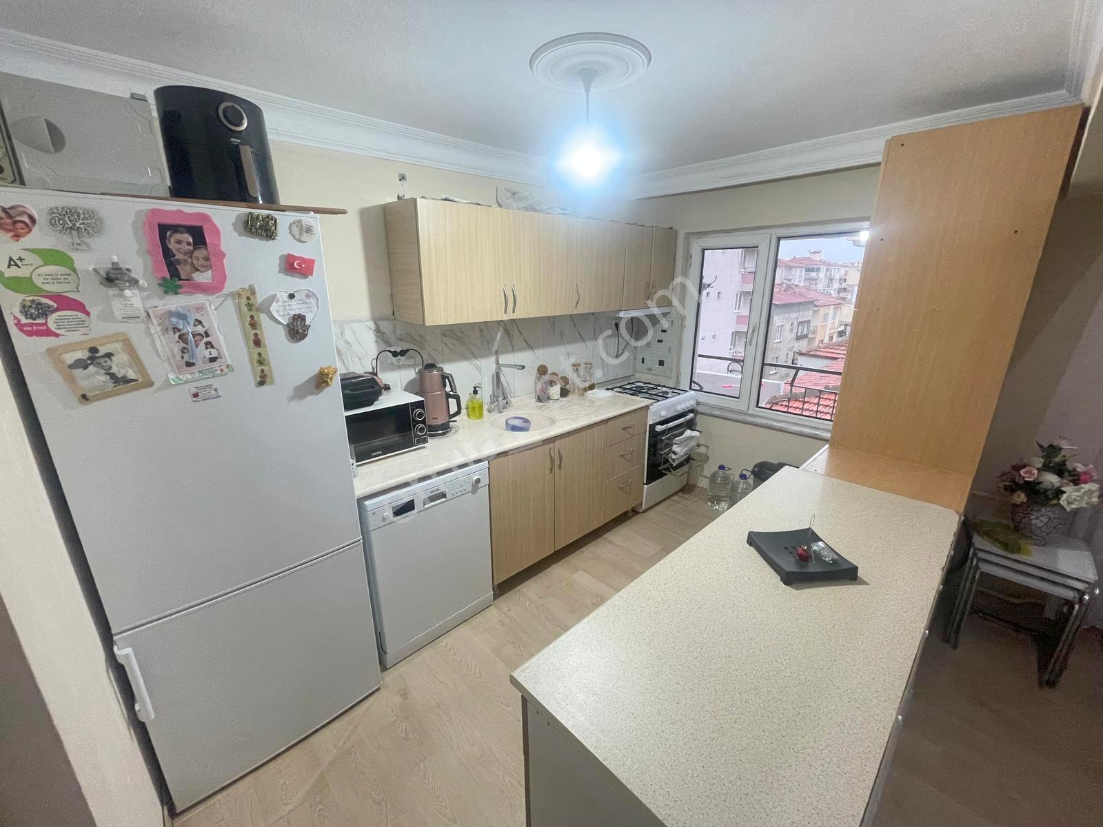 ❇️ Edremitin Göbeğinde Asansörlü Ön Cephe 3+1 Daire Fırsatı - Görsel 23