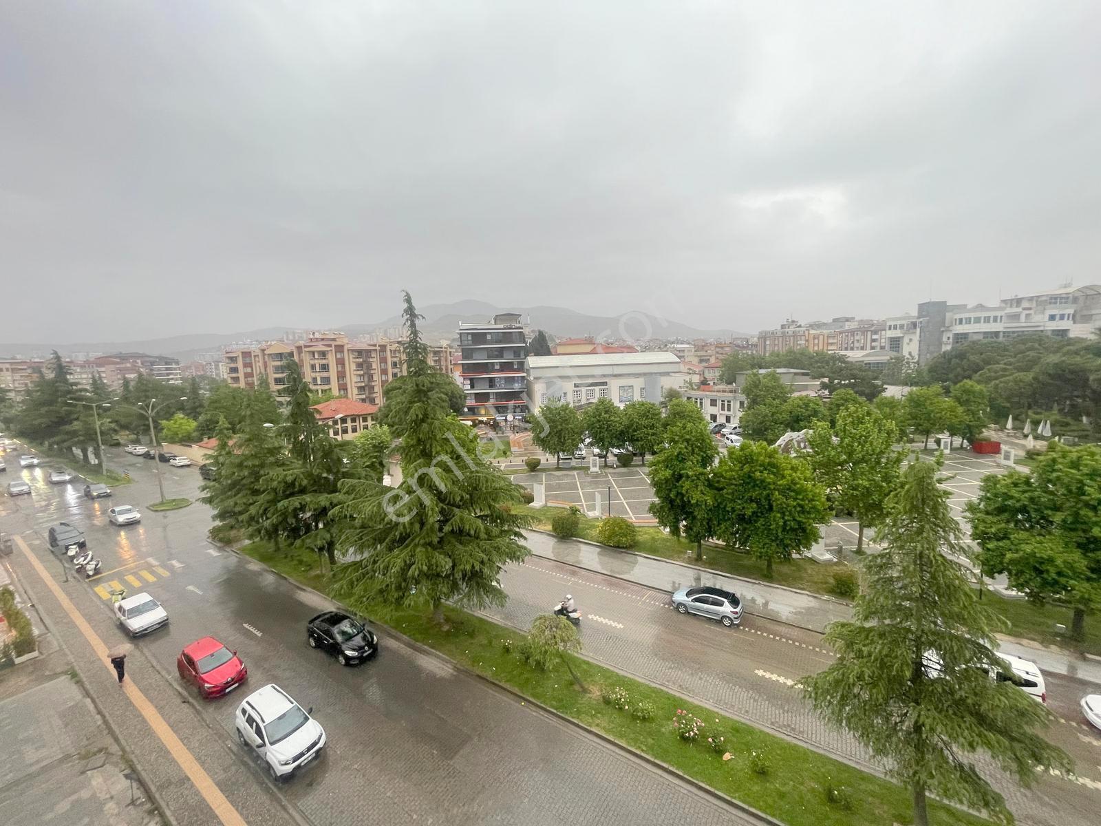 ❇️ Edremitin Göbeğinde Asansörlü Ön Cephe 3+1 Daire Fırsatı - Görsel 28