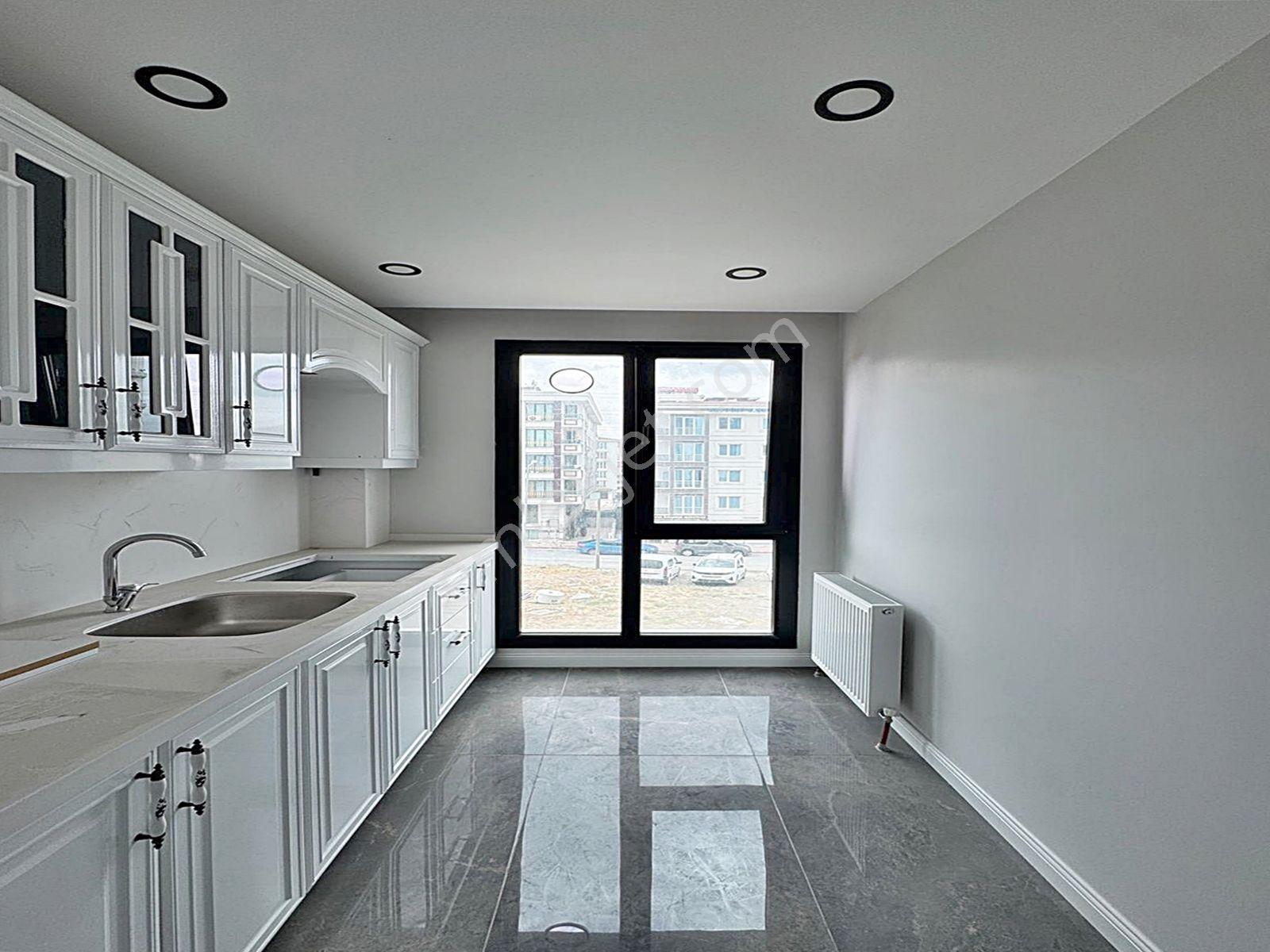 Cadde34 Yapı'dan Akevler'de Sıfır Butik Site İçerisinde Balkonlu Krediye Uygun 2+1 Satılık Daire - Görsel 20