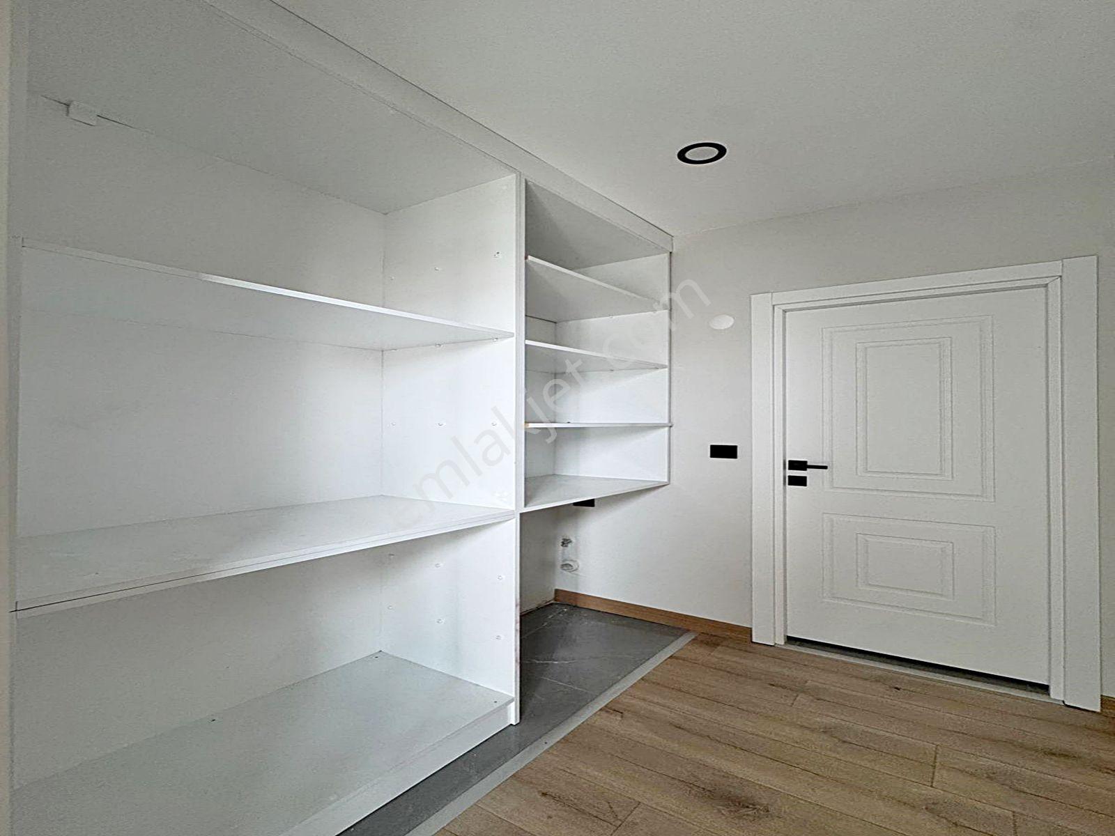Cadde34 Yapı'dan Akevler'de Sıfır Butik Site İçerisinde Balkonlu Krediye Uygun 2+1 Satılık Daire - Görsel 12