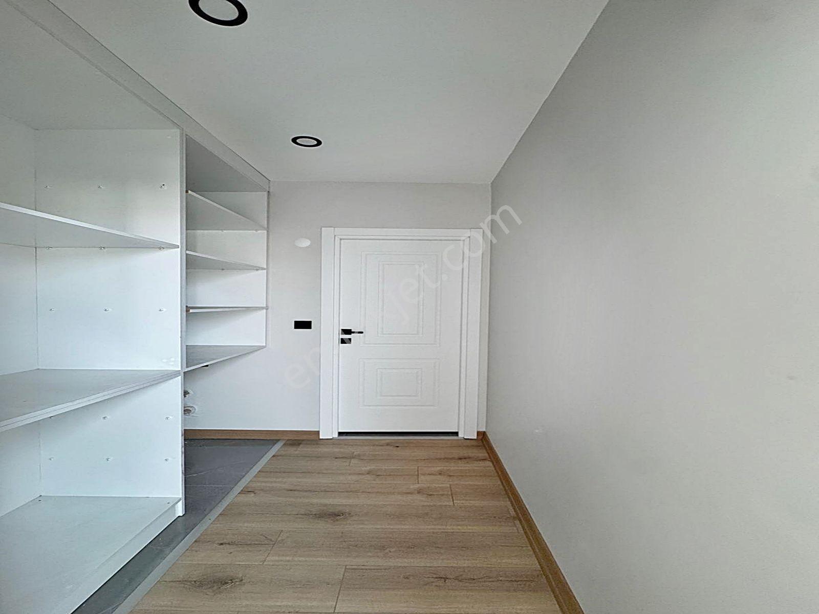 Cadde34 Yapı'dan Akevler'de Sıfır Butik Site İçerisinde Balkonlu Krediye Uygun 2+1 Satılık Daire - Görsel 19