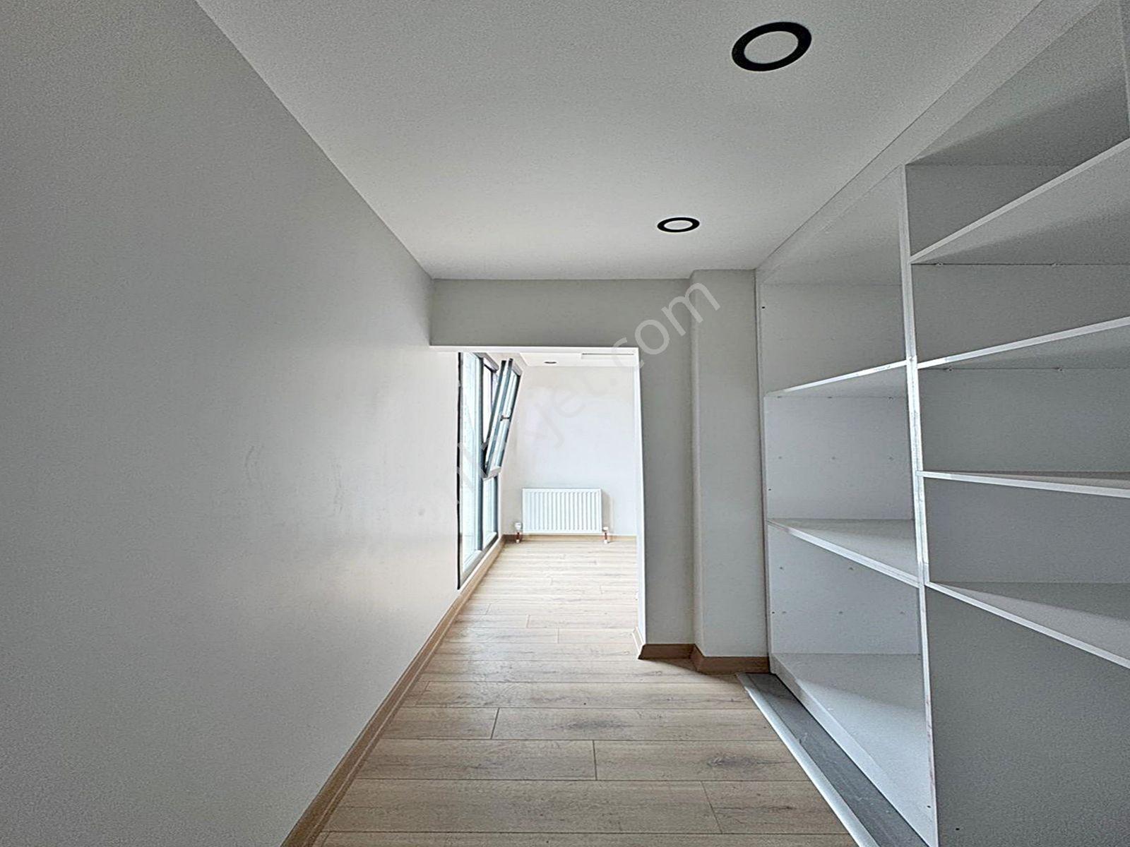 Cadde34 Yapı'dan Akevler'de Sıfır Butik Site İçerisinde Balkonlu Krediye Uygun 2+1 Satılık Daire - Görsel 13