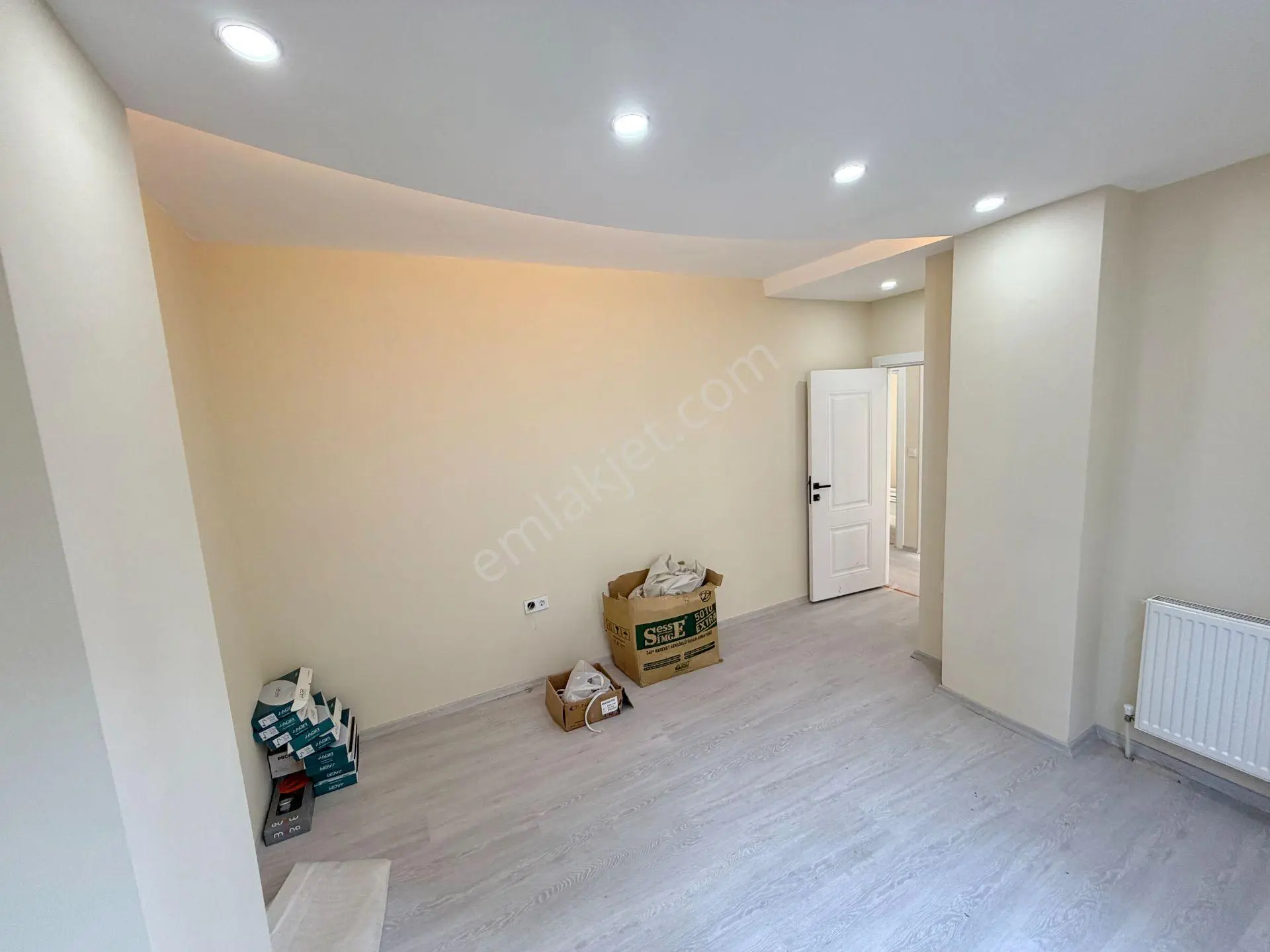 Meral R1862 Sıfır Asansörlü Katta Tek 2+1 Ön Cephe Satılık Daire - Görsel 5
