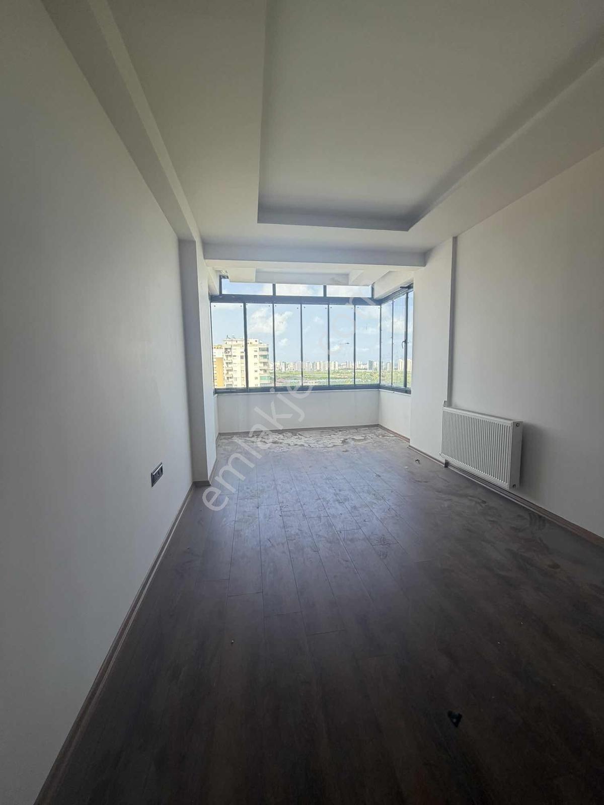Çeşmeli De Ana Yola Cepheli Yeni Binada Kiralık Geniş 2+1 - Görsel 10