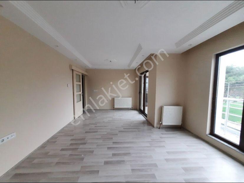 Era Sözden Toygarda Şehitler Parkı Karşısında Kiralık 2+1 Daire - Görsel 3
