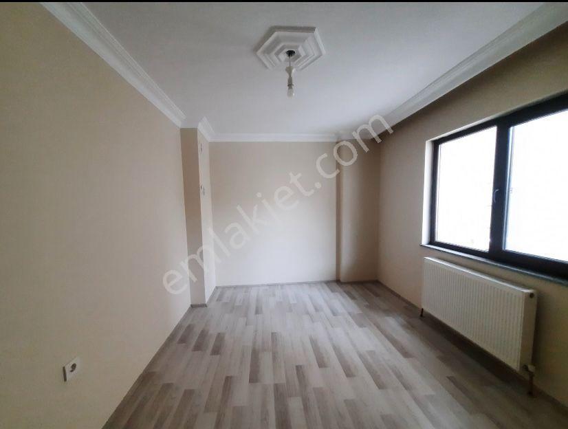 Era Sözden Toygarda Şehitler Parkı Karşısında Kiralık 2+1 Daire - Görsel 8