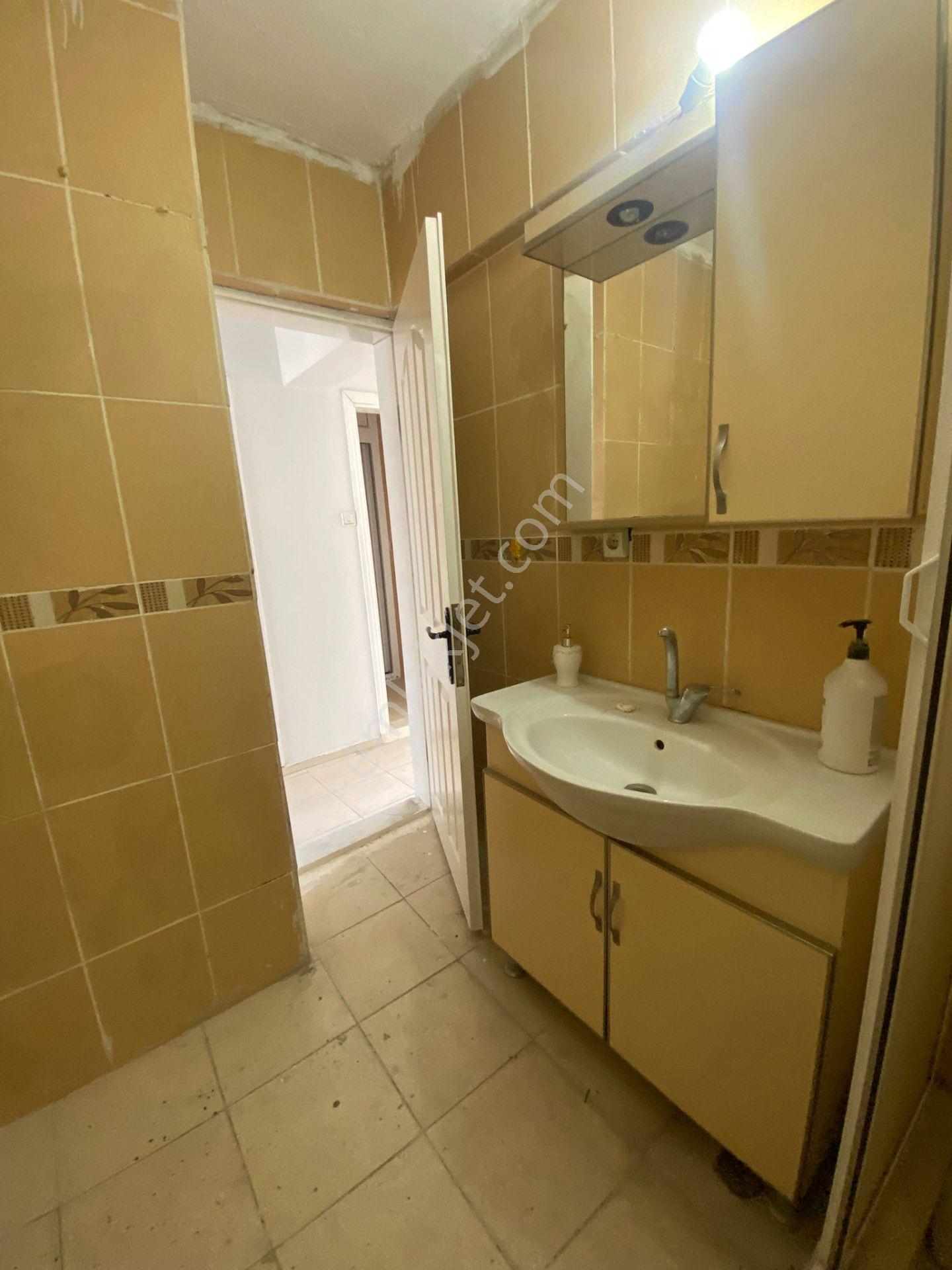 Acill Buca Ufuk Mah.de 3+1 150m2 Ayrı Mutfak Teraslı Havadar Satılık Daire - Görsel 8
