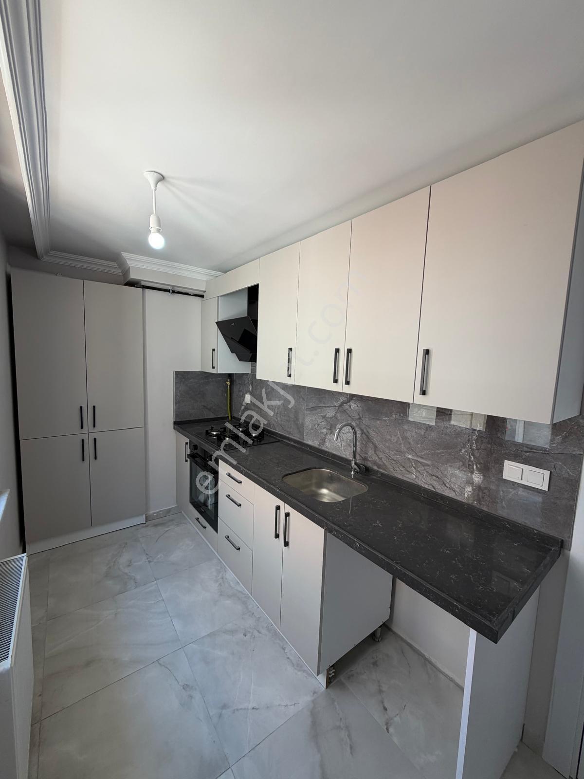 Güngören M.çakmak Mah Yeni Binada 2+1 80m2 4.kat Satılık Daire - Görsel 6